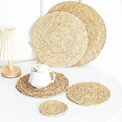 Set of 4/6 Round Woven Placemats Natural Wicker Place Mats Boho Braided Heat Resistant Table Protection Mat for Hot Pot Dishes