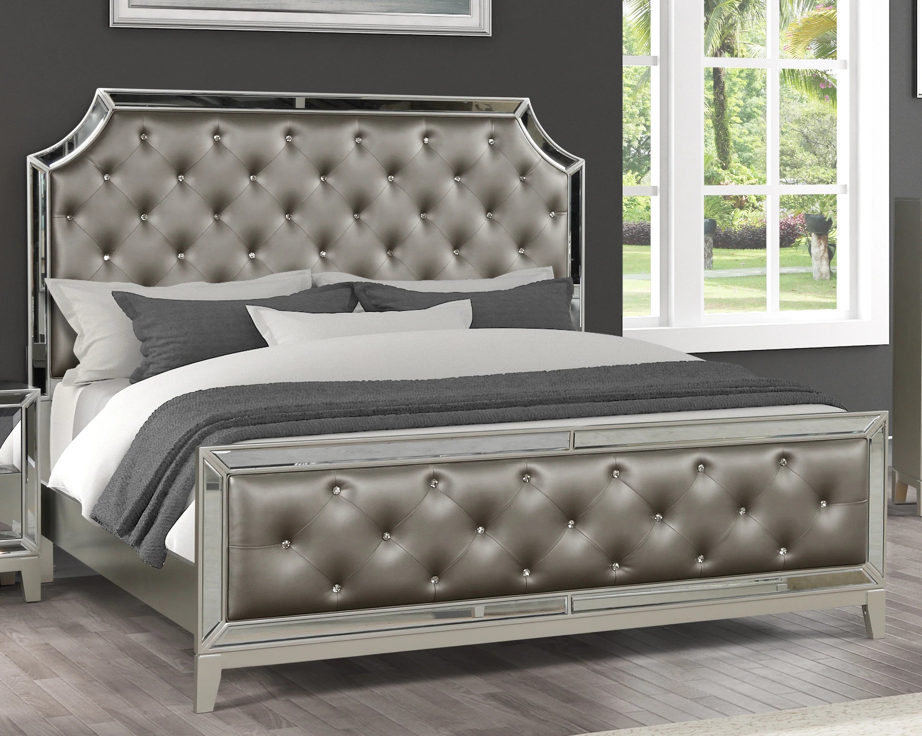 Harmony Queen/Full 6 PC Mirror Front Bedroom set made with Wood in Silver Color