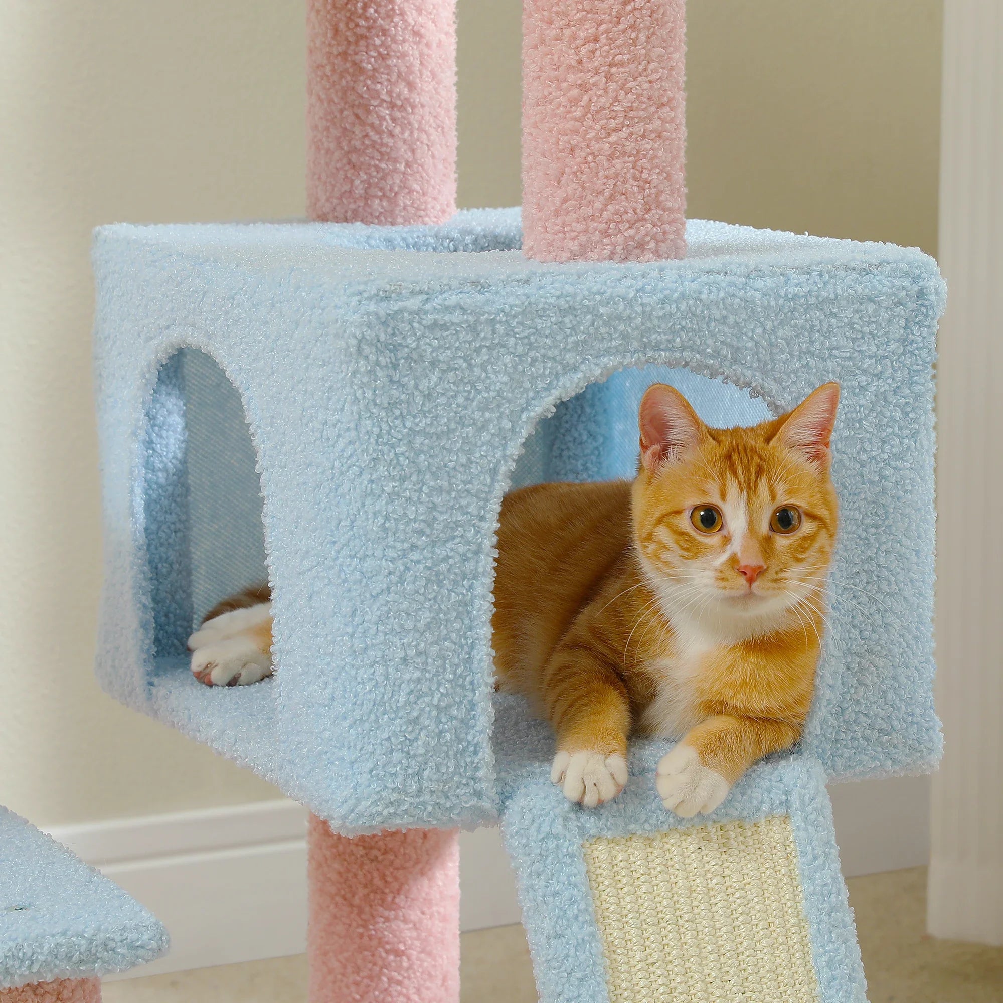 Flower Cat Tree Multi-Level Cat Tower with Sisal Covered Scratching Posts Cute Cat Condo for Indoor Small Medium Cats Top Perch